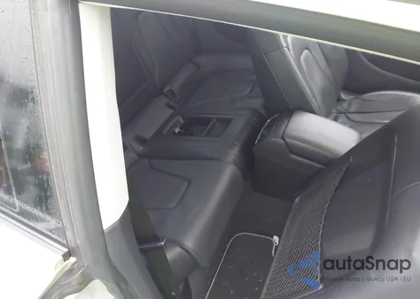 2013 Audi A5 2.0T Premium z USA, uszkodzony, nr VIN WAULFAFR1DA000948